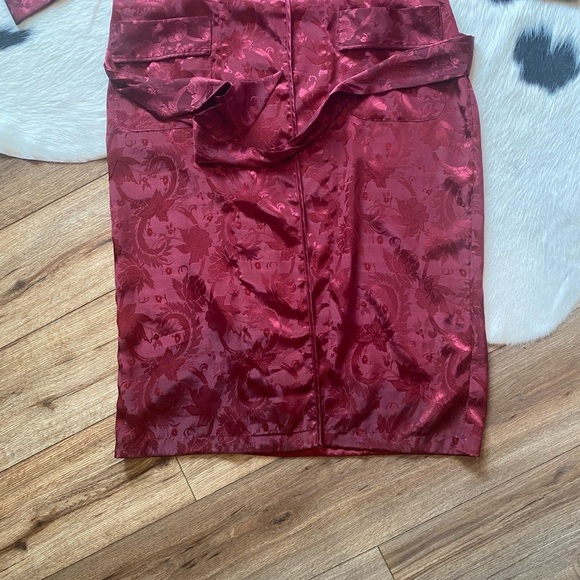 Vintage Victoria's Secret Gold Label Satin Robe - Picture 2 of 9